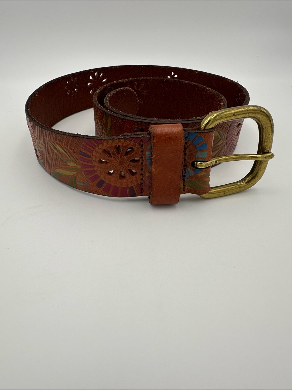 Vintage Fossil Painted Leather Floral Cutout Boho Belt BT3474998 Size Small